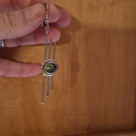 Earrings - Picture 4 of 6